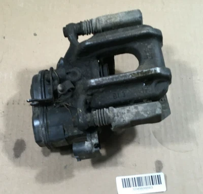 BMW 535i F10 2011-2013 pinza de freno trasera izquierda lado del conductor 44/20 OEM. Foto 1 de 4