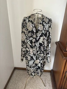 Vestido mini ajustado de manga larga floral negro para mujer de River Island Talla 10 NWT - Imagen 1 de 14