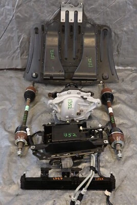 Ford Mustang Shelby GT 350 2018 OEM 6 velocidades kit de intercambio de diferencial trasero 4.962 millas Foto 1 de 4