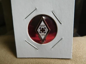 DW ARC AMERICAN RED CROSS JUNIOR LIFE SAVING SERVICE LAPEL PIN LSS AWARD  EARNED - Picture 1 of 4