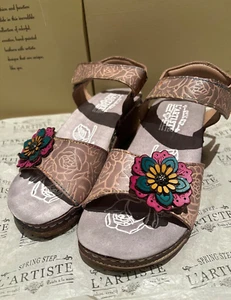 NEW L'Artiste by Spring Step Leather Wedge Sandals Cuteness Grey Size US 8.5 NIB - Picture 1 of 7