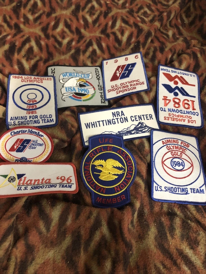Lote de 9 parches vintage de la NRA y del equipo olímpico de tiro años 80 Foto 1 de 4