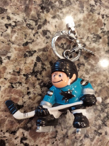 Vintage Lil Sports Brat NHL San Jose Sharks Keychain  Hockey Player 1986 Cover