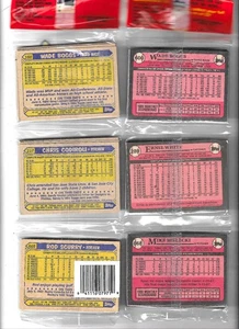 2 RACK PACKS 1987 & 1989 TOPPS BASEBALL WADE BOGGS Card both on Bottom - Picture 1 of 2