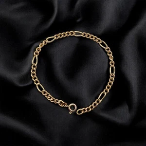 Hollow Italian 9ct Yellow Gold 5+1 Figaro Link Bracelet 19.cm 2.9g Preloved - Picture 1 of 17