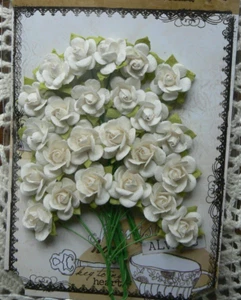 MINI SACHET PEARL WHITE - 24 Rose Pack + Stems Approx 18-22mm Paper PRIMA PEb - Picture 1 of 3