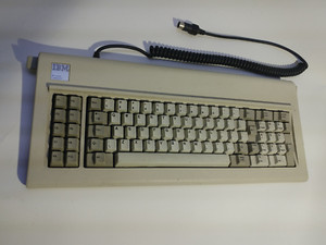 IBM MODEL F 83 KEY PC XT KEYBOARD 5150 5160 1801449IBM MODEL F 83 KEY PC XT KEYB
