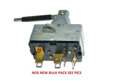 NOS Headlight Switch AMC Javelin AMC AMX 1971 1972 1973 1974 AMC 3632640 - Image 1 of 4