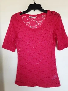 WOMEN'S SIZE MEDIUM RED CORAL SHORT SLEEVE LACE TOP/BLOUSE--MAURCIES- - Picture 1 of 3