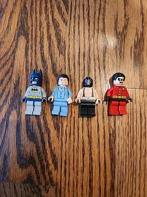 Lego 6860 The Batcave Minifigures Retired Batman Bane Bruce Wayne Robin DC Comic - Image 1 of 4