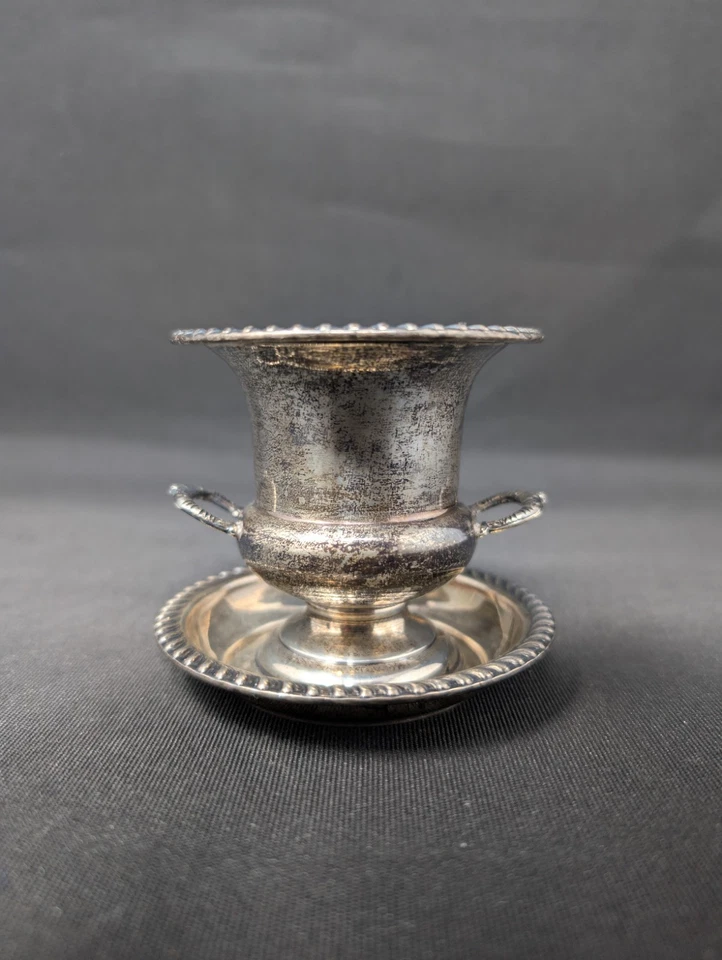Antiguo soporte para palillo de dientes PLATEADO STERLING soporte para cigarrillos personal y cenicero Foto 1 de 4