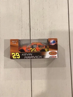 Raro, difícil de encontrar, nuevo en caja, 2008 Kevin Harvick #29 Reese’s: COT, escala 1/64 NASCAR diecast Foto 1 de 3