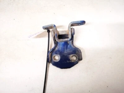 Subaru Impreza 2000 Front Door Hinge used, Genuine #1252767-06 - Изображение 1 из 4