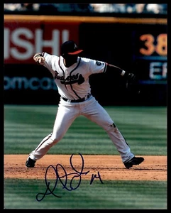 MARTIN PRADO SIGNED 8X10 PHOTO - ATLANTA BRAVES - Picture 1 of 1