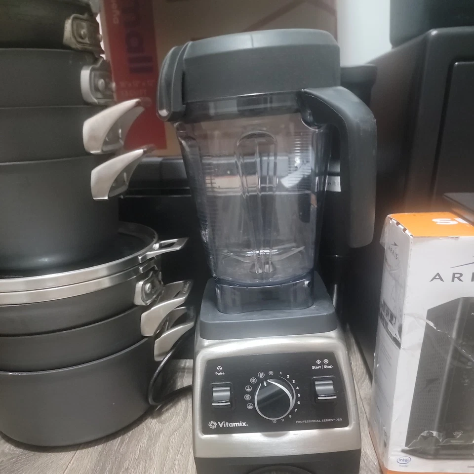 Batidora Vitamix Professional Series 750 64oz 120V 10 velocidades Foto 1 de 4