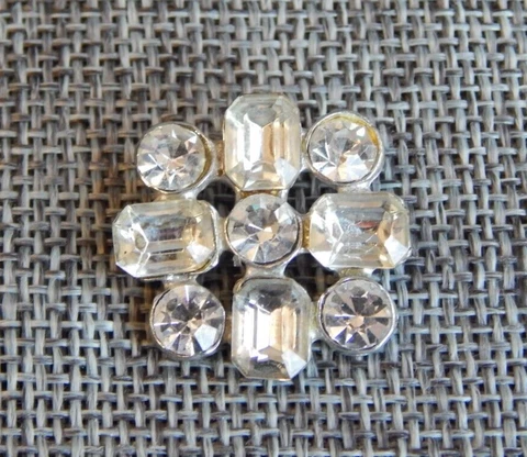 Antique Vtg   Button with Rhinestone Pastes ~Apx: 7/8"~#303-D Cover