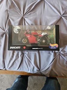 Hot Wheels 100% 1999 Ducati 996 SPS Motorcycle 1/10 Scale Mint In Near Mint Box - Picture 1 of 9