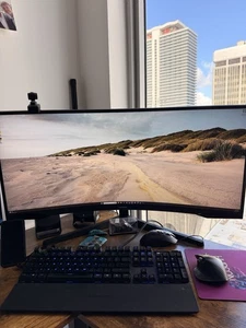 Samsung Odyssey G5 34" WQHD LED Gaming Curved Monitor - Bild 1 von 4