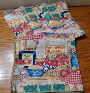 Apples Apple Pie Kitchen Window Cotton Napkins Set 4 16x17 Fruit - Picture 1 of 4