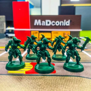 Figura de acción de repuesto #3 sistema de juego de mesa Avalon Hill HeroQuest para juegos 5 piezas - Imagen 1 de 3