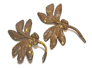 2 CAST BRASS FLOWERS FURNITURE DECORATION EMBELLISHMENT REPURPOSE DESIGN - Picture 1 of 5