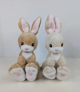 2 juguetes de peluche de conejo de H&M Lovey ojos bordados retirados - Imagen 1 de 18