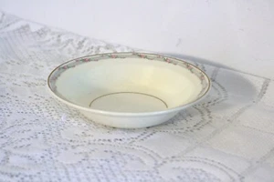 TAYLOR SMITH & TAYLOR USA TST257 JAMES TEA ROSE 5 3/8 Berry Fruit Bowls Set of 2 - Picture 1 of 3
