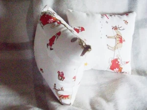 Pair Christmas Cushions Farther Christmas on his sledge Reindeer's handmade - Picture 1 of 2