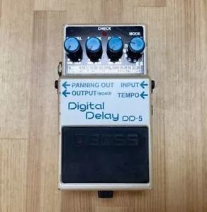Boss DD-5 Digital Delay Effector Effects Pedal Body Only - Picture 1 of 6