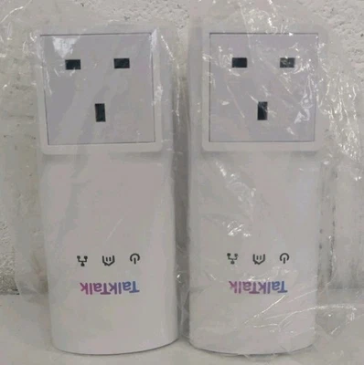 2x D-Link DHP-P326AV Powerline AV2 2000 Gigabit Passthrough Adapters HomePlug - Image 1 of 4