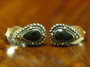 925 Argento Sterling Orecchini con Onice Ricoperto / / Vero / 0,6g - Foto 1 di 3