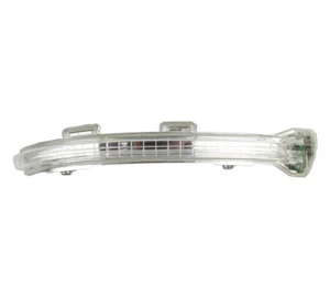 Specchietto Indicatore LED Freccia Specchio Destra VW Golf 7 VII Touran - Picture 1 of 6
