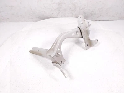 2017-2020 Honda Cr-V Battery Stay Bracket  60635-Tla-A00zz - Image 1 of 4