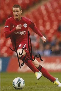 WIGAN: JAMES McCARTHY SIGNED 6x4 ACTION PHOTO+COA *WEMBLEY FA CUP* - Picture 1 of 1