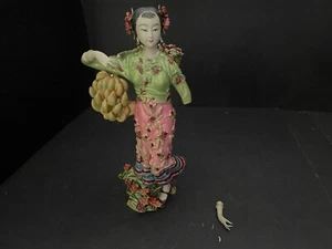 Chinese Porcelain Lady With Fruits Delicate Statue - Picture 1 of 4