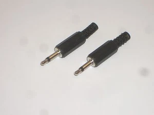 WORKMAN P-35A 3.5mm MONO AUDIO PHONO PLUG CONNECTOR w/ STRAIN RELIEF 2PC SET - Picture 1 of 2