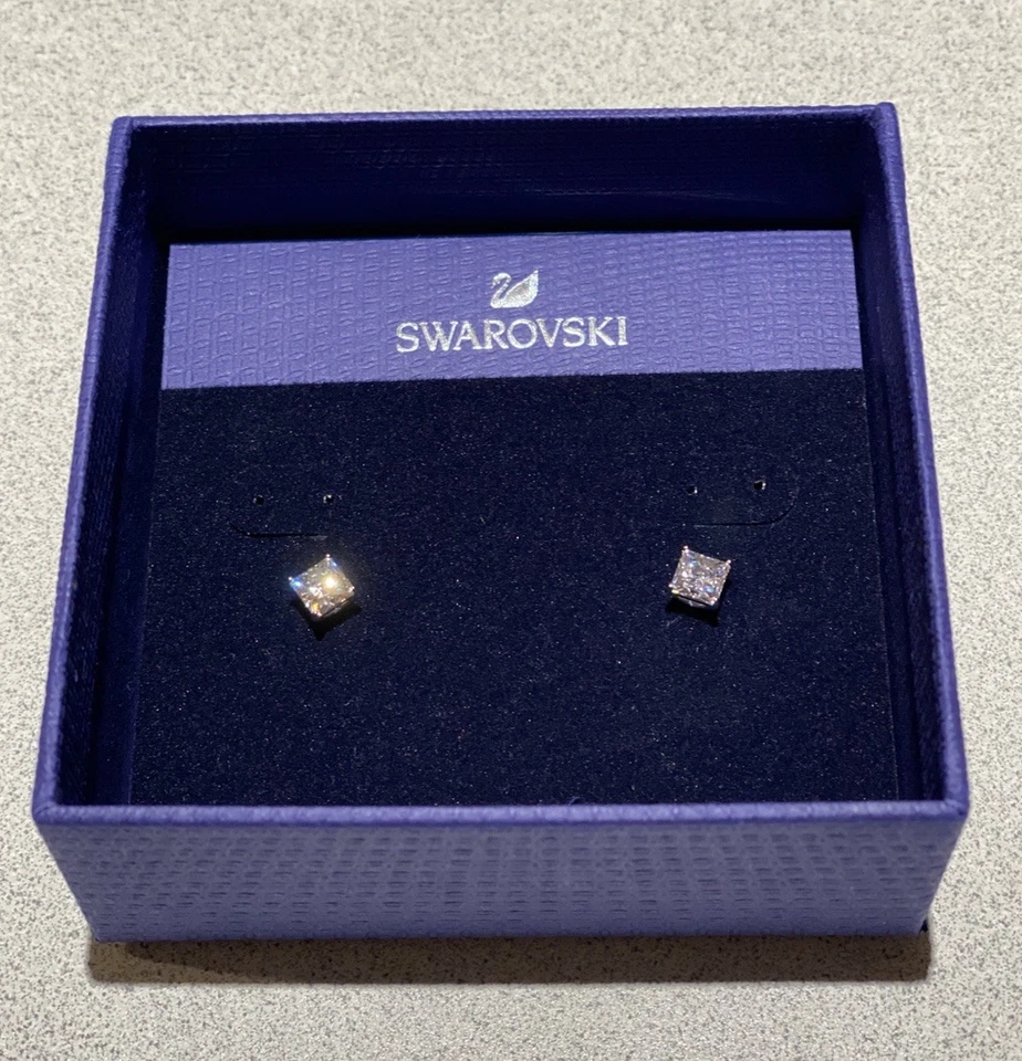 Pendientes Swarovski 5509936 PE SQ CZWH/RHS Atractivos Corte Cuadrado Blanco Rodio Foto 1 de 4