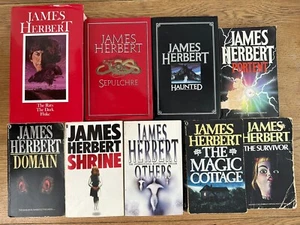 James Herbert Book Bundle (x9) 3 X Hardback 6 X Paperback. Haunted Shrine Etc - Foto 1 di 2