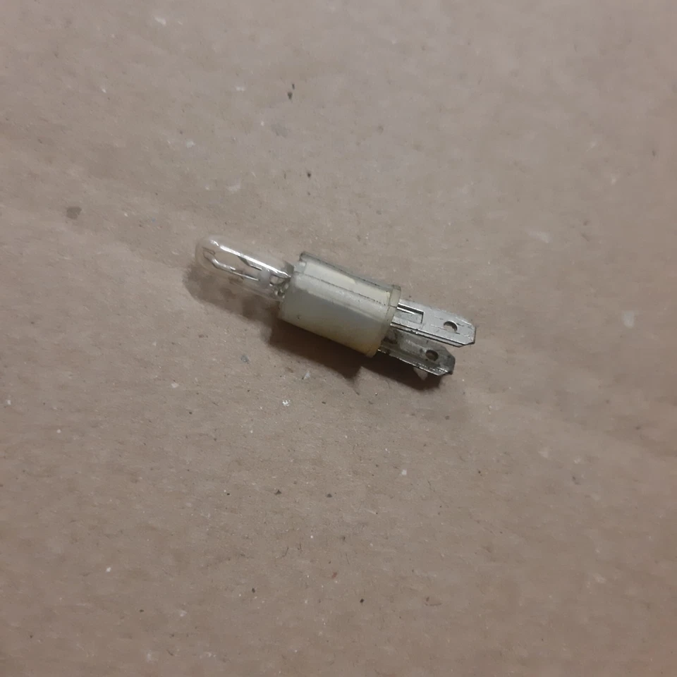 MOTO GUZZI CALIFORNIA PORTA SPIA  CRUSCOTTO CON LAMPADA Foto 1 de 1