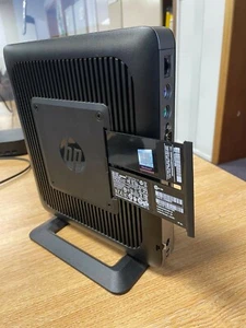 HP t630 (32GB SSD, AMD GX-420GI, 2 GHz, 8GB) Thin Client Tower - czarny/srebrny - Zdjęcie 1 z 3