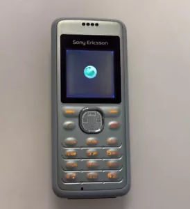 Sony Ericsson J132 Himmelblau! Gebraucht! O2 DE Simlock! Garantie Händler - Bild 1 von 3