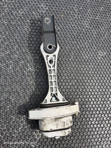 Drehmomentstütze Getriebelager Golf 4 TDI Motor - Picture 1 of 2