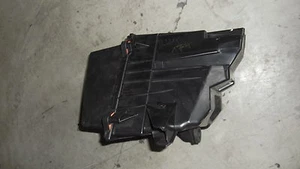Scatola filtro aria Skoda Fabia 2002 6Y0129607C scocca rotta - Foto 1 di 1
