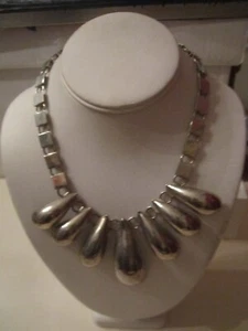 VINTAGE SILVER PLATED ART DECO STYLE NECKLACE - FASHIONABLE - LARGE 17" - SC-11 - Picture 1 of 3