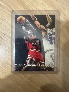 1993-94 Topps Stadium Club - #169 Michael Jordan And 20 Card Lot Of Star Players - Picture 1 of 3