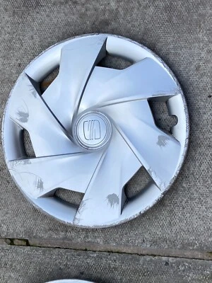 SEAT IBIZA 15" WHEEL TRIM X 1 HUB CAP GENUINE 6J0601147C CLIP ON TYPE  - Image 1 of 4