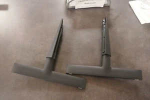 Pieds pour télé SAMSUNG 55AU8000 (occasion)(3) - Photo 1/6