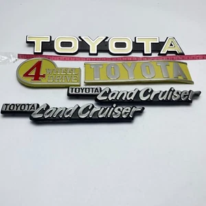 JUEGO DE INSIGNIAS EMBLEMA APTO PARA TOYOTA LAND CRUISER FJ40 FJ45 BJ40 BJ42 - Imagen 1 de 12