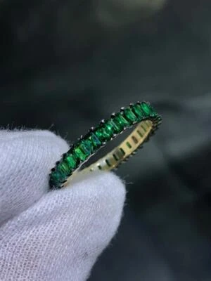 Platino Argento Sterling Verde Zaffiro Baguette Taglio Eternity Fedina Sz 9.5 - Immagine 1 di 4