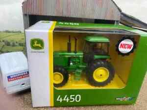 Britains John Deere 4450 tractor EU Spec 1:32 scale boxed 43364
